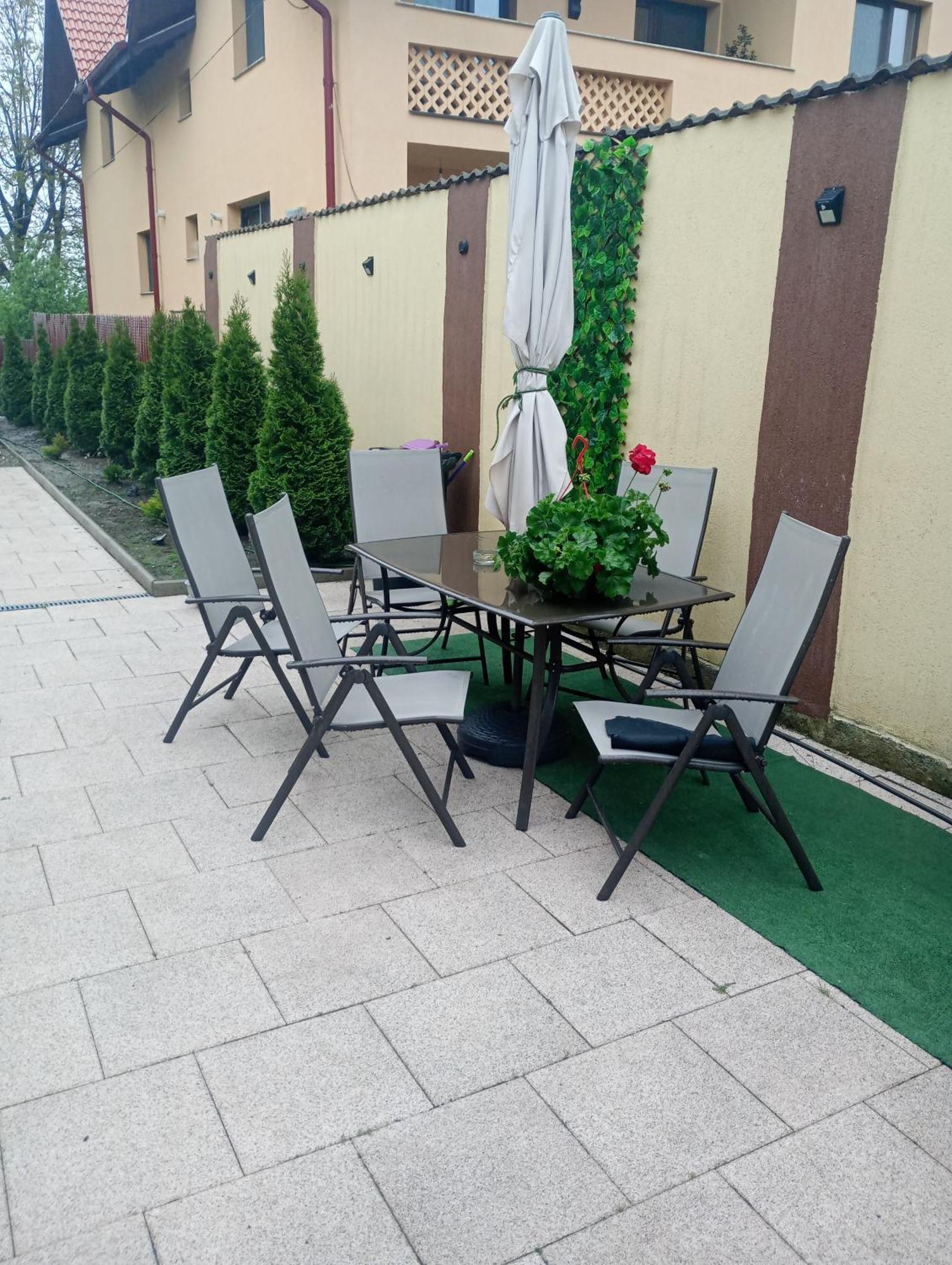 Izabella Guest House Сэчеле Экстерьер фото