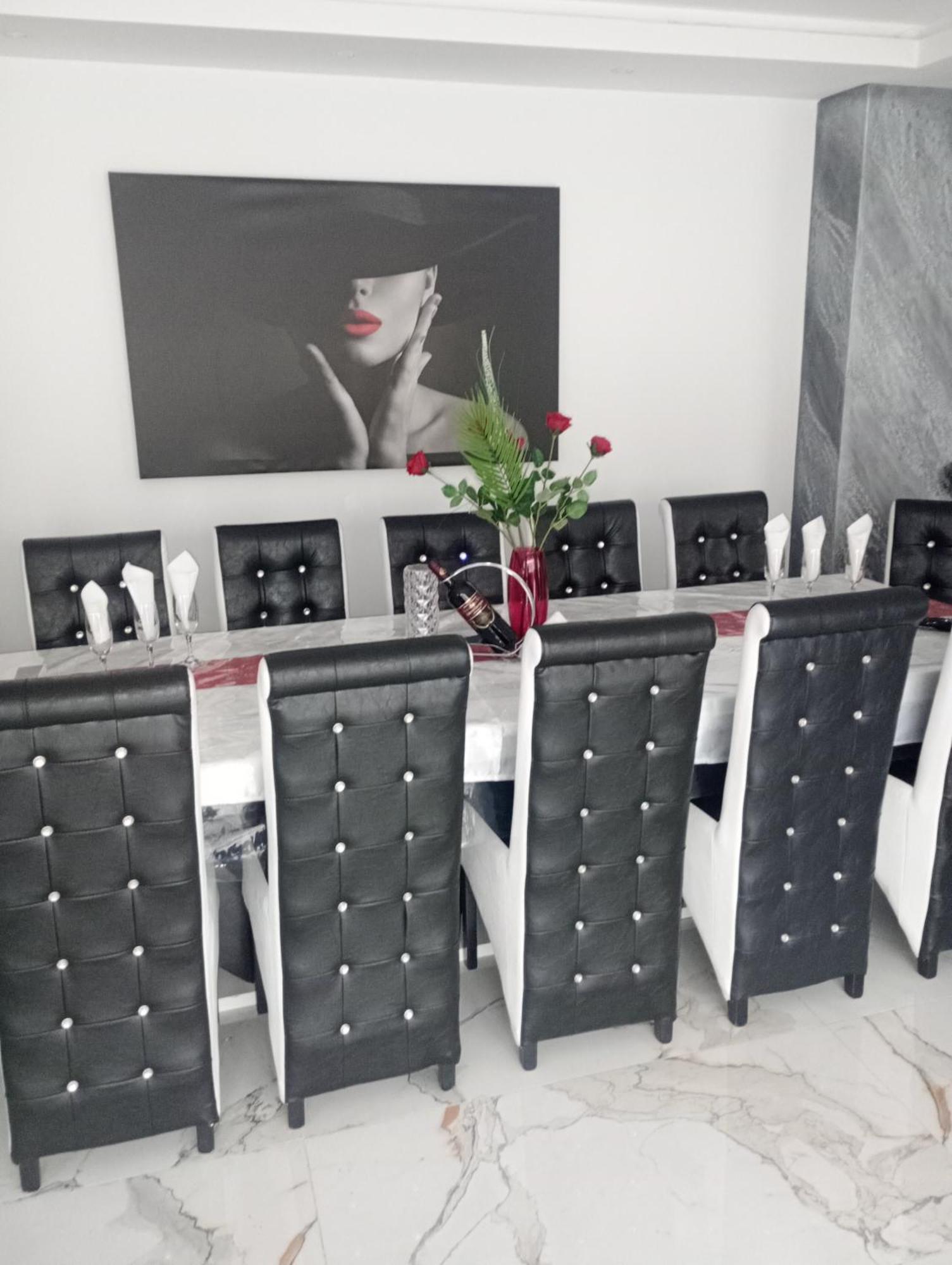 Izabella Guest House Сэчеле Экстерьер фото